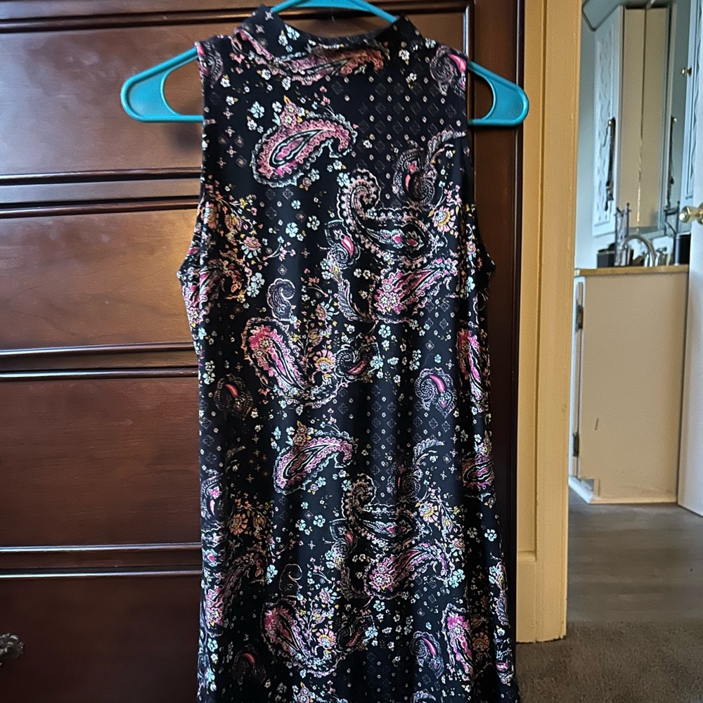 Super cute , doesn’t fit me anymore.